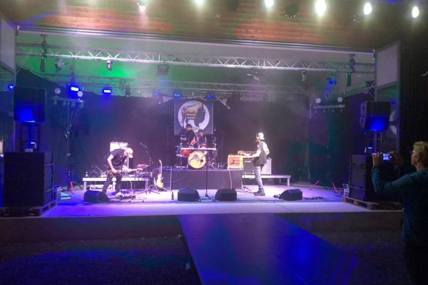 bsf26-14FC7C3930-9143-DDAD-EB1E-5B85941445A5.jpg